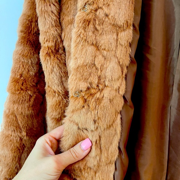 Fluffy Faux-Fur Miss Moda Coat - Picture 5 of 6